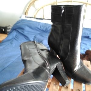 Black Boots